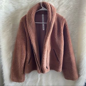 Alo Yoga Sherpa Jacket